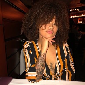 Meet your Posher, Sabrina